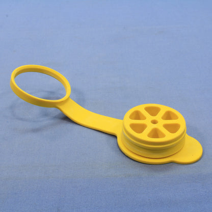 Cooper Yellow Industrial 20A Locking Receptacle Watertight Closure Cap  AH20CW