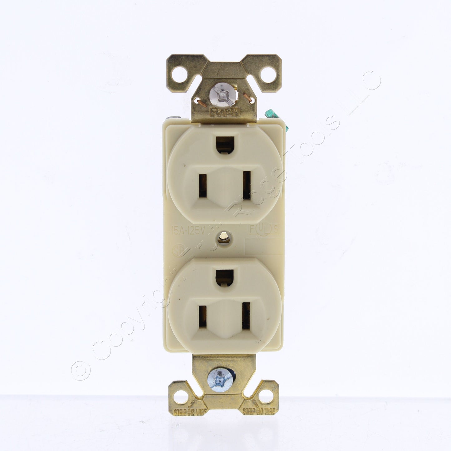 Cooper Wiring Ivory Compact Industrial Outlet Receptacle NEMA 5-15R 15A AH5252V