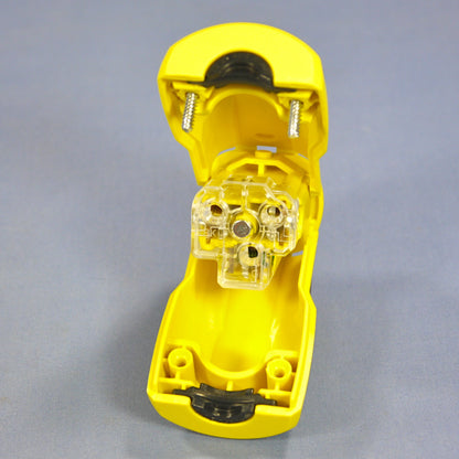Cooper Arrow Hart Yellow QuickGrip Straight Connector NEMA 6-15 15A 250V AH5669Y