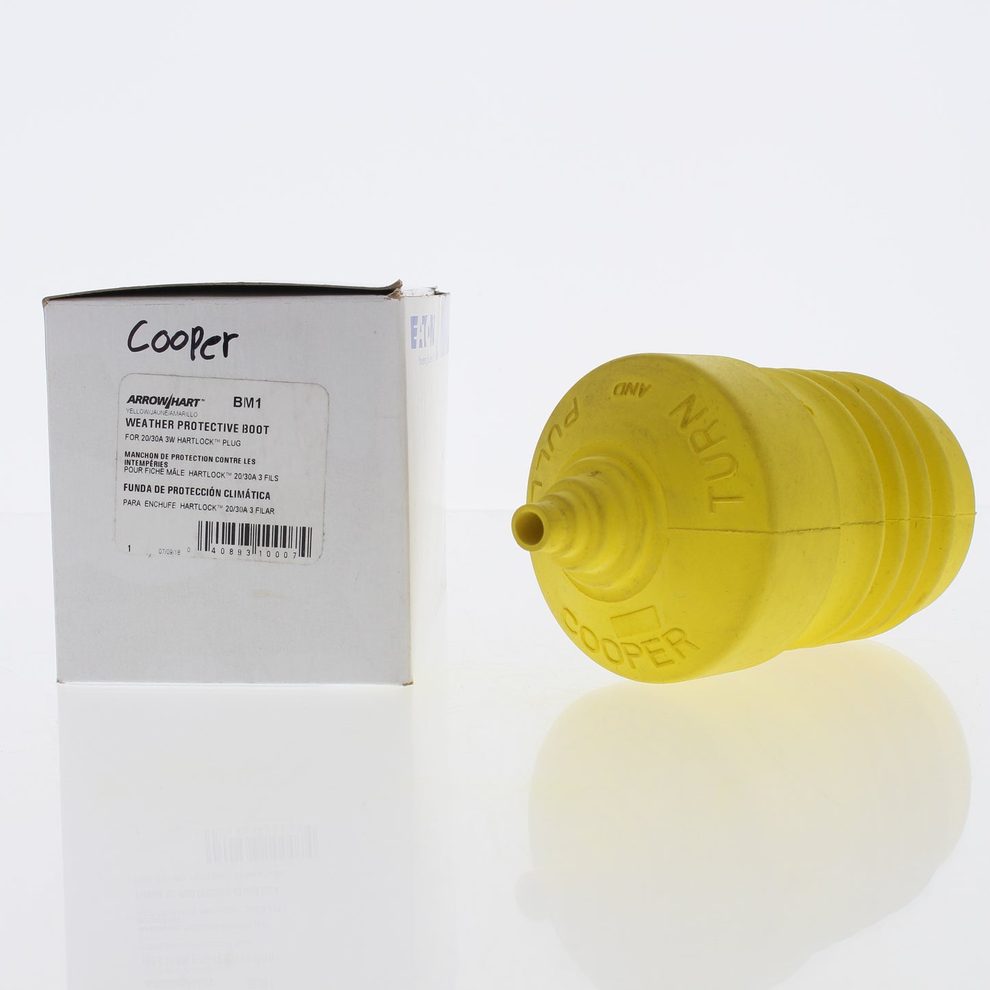 Cooper Industrial Weather Protective Boot For 20/30A 3W Hart Lock Plug BM1