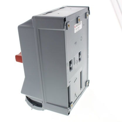 Cooper Watertight Mechanical Pin & Sleeve Interlock 30A 480V 2P3W 10HP CD330MI7W