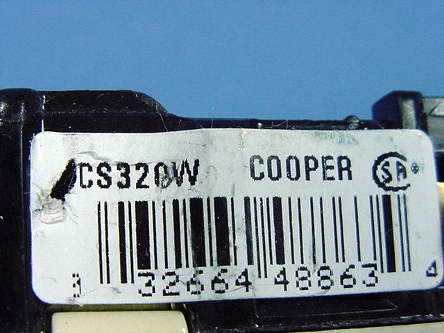 Cooper Wiring White Commercial Toggle Wall Light Switch 3-Way 20A Bulk CS320W