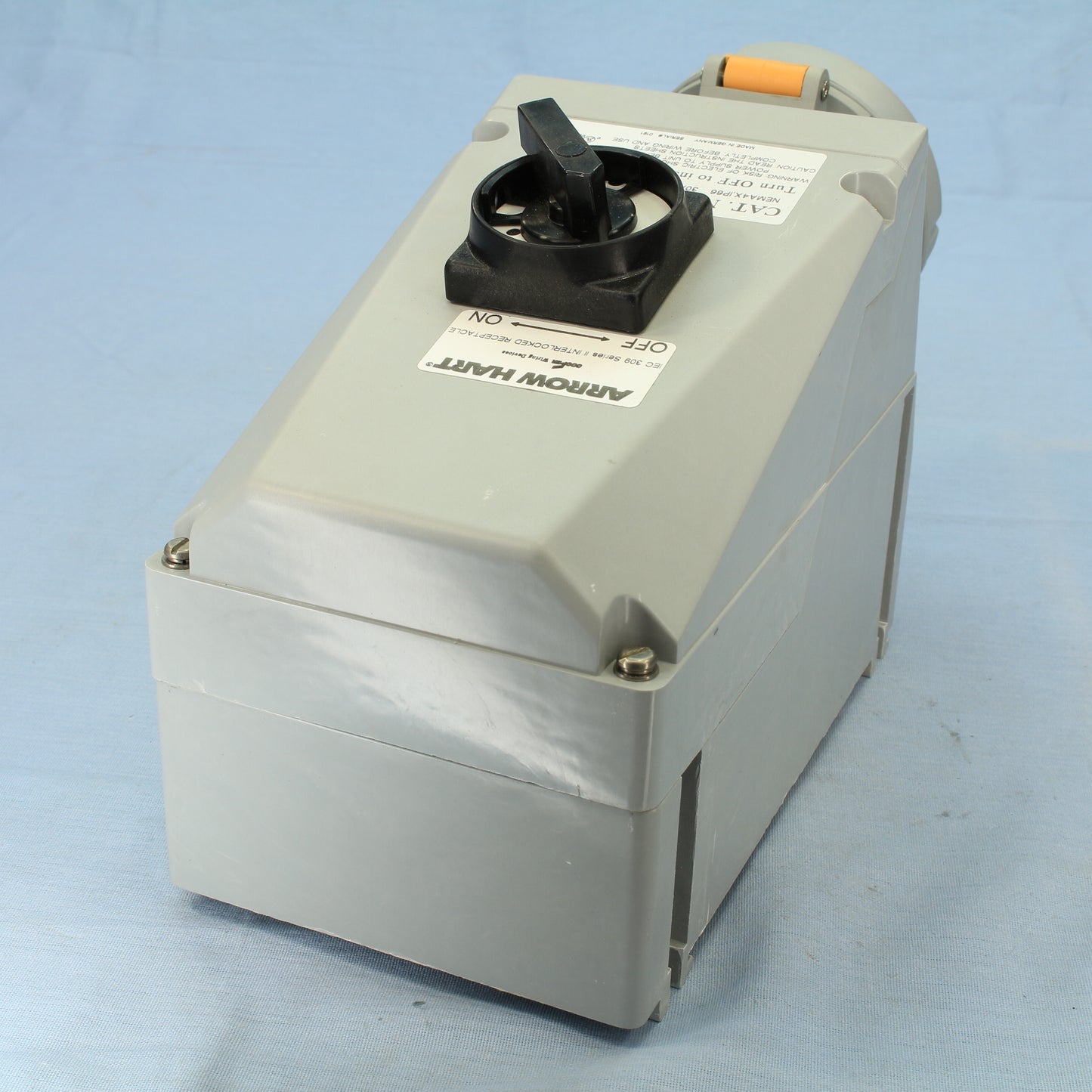 Cooper Pin & Sleeve Watertight Mechanical Interchange 125/250V 3P4W CW430MI12W