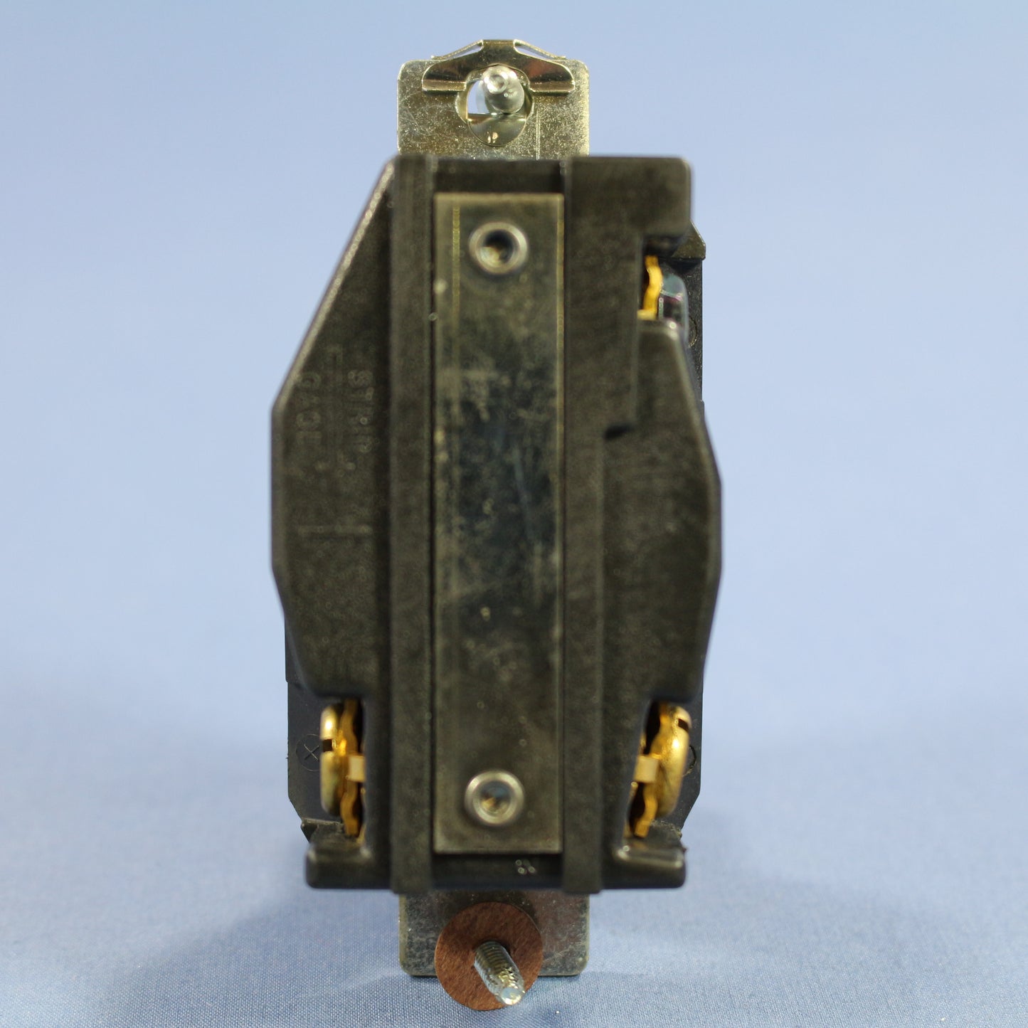 Cooper Arrow Hart CWL830R Twist Turn Locking Receptacle Outlet L8-30R 30A 480V