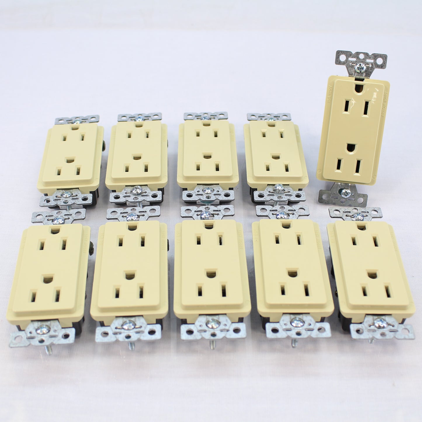 10 Cooper Ivory Commercial Decorator Receptacle 5-15R 2P3W 15A 125V B&S DECB15I