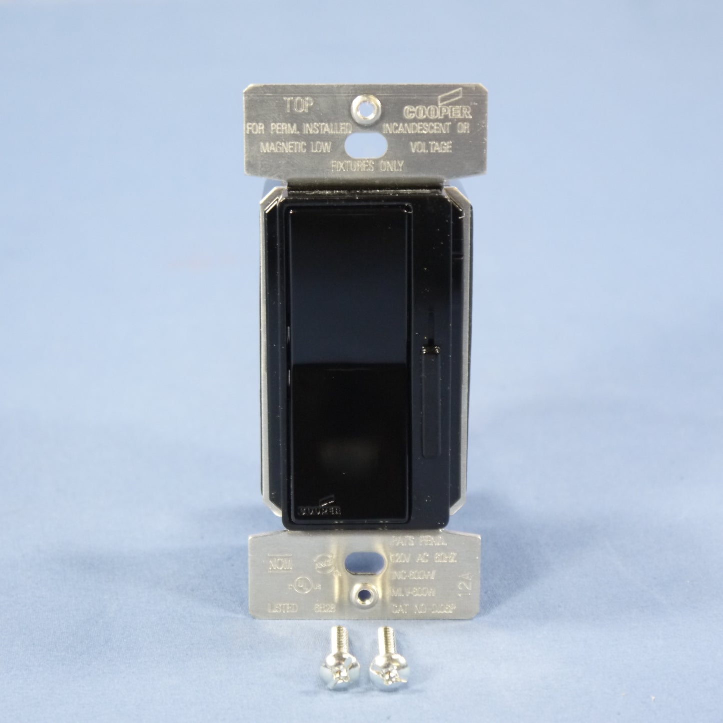 Cooper Black Single-Pole & Multi-Way Decorator Slide Dimmer 600W 120V DI06P-BK-K