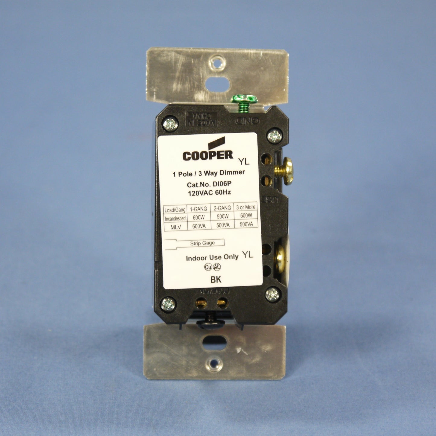 Cooper Black Single-Pole & Multi-Way Decorator Slide Dimmer 600W 120V DI06P-BK-K