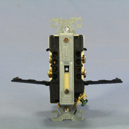 Cooper Ivory Isolated Ground Receptacle Duplex Outlet 5-15R 15A 125V IG5262V