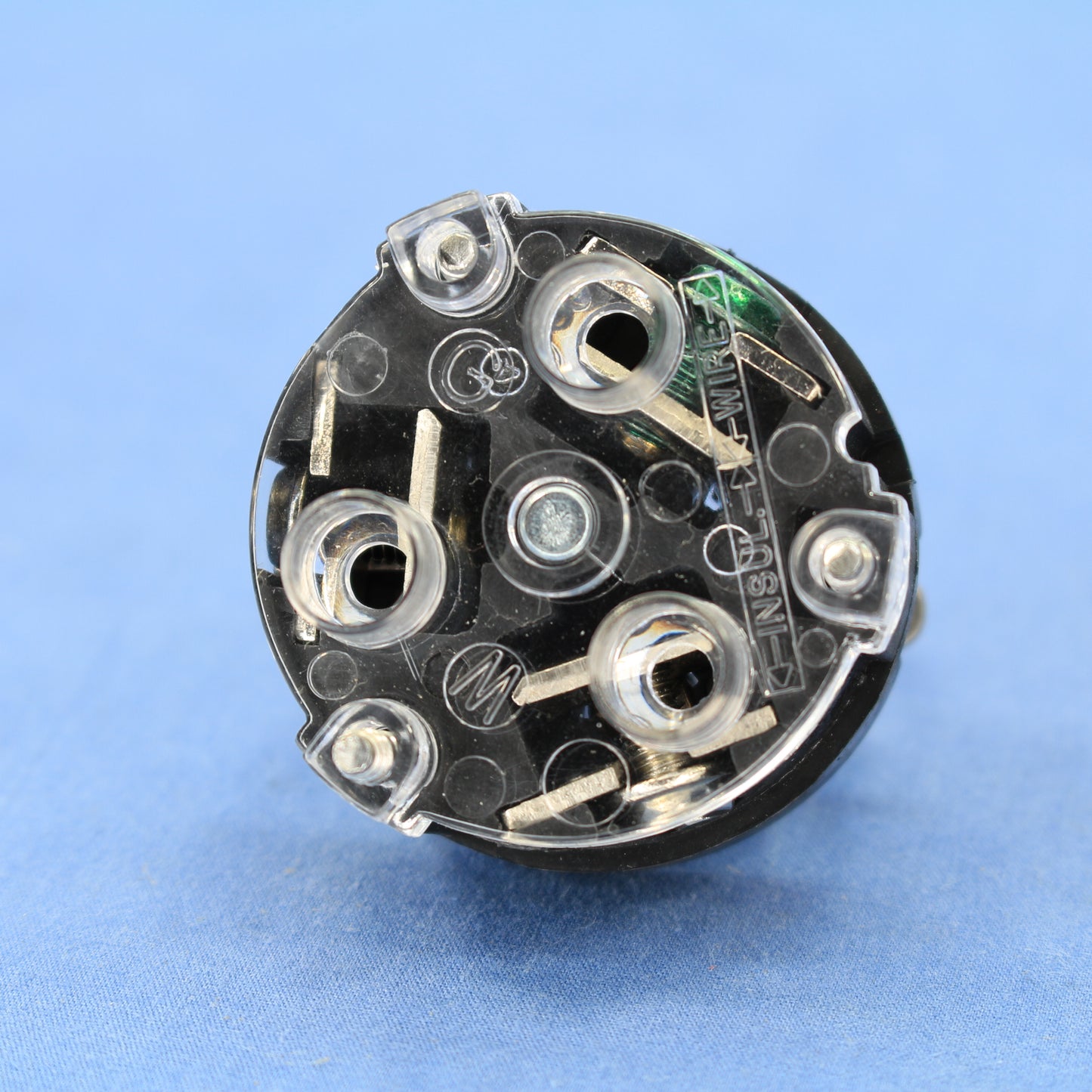 Cooper Black Watertight Locking Plug Nema L5-20P 20A 125V 2-Pole 3-Wire L520PWBK