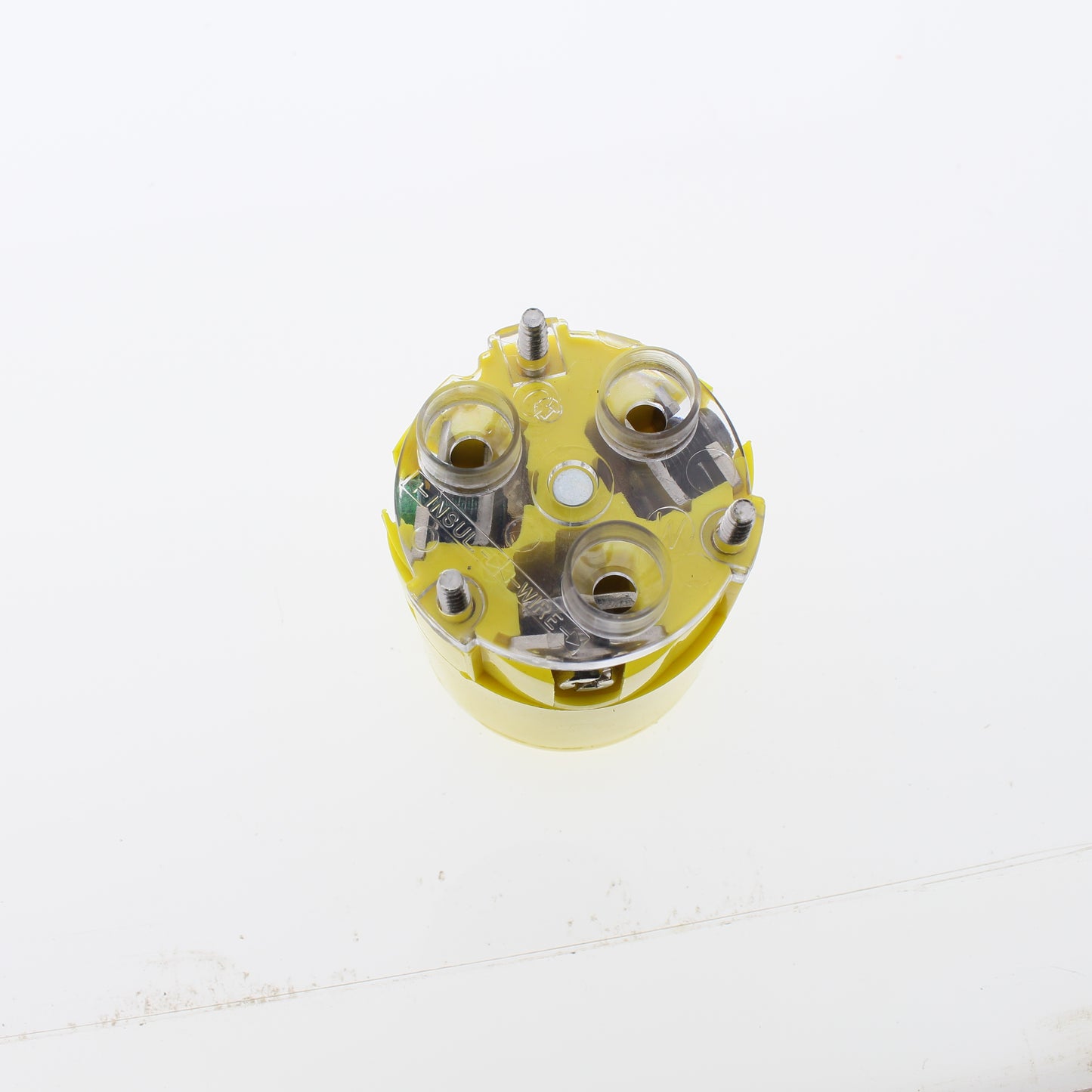 Cooper L530CY Yellow 30A Twist Locking Insulated Connector NEMA L5-30R 125V 2P3W