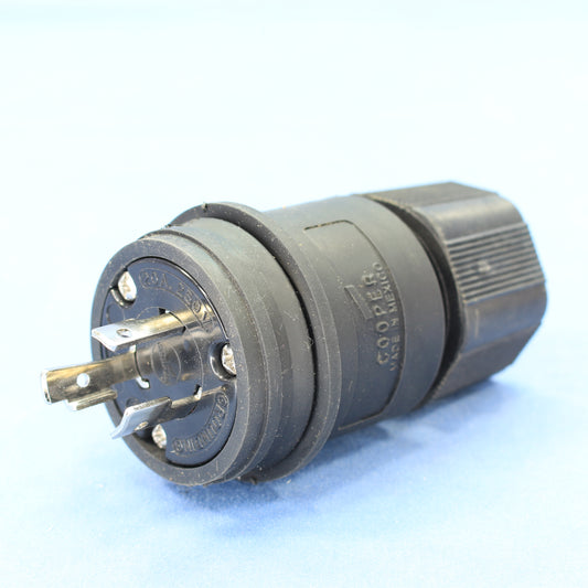 Cooper Black Watertight Locking Plug Nema L6-20P Grounding 20A 250V 2P3W L620PW