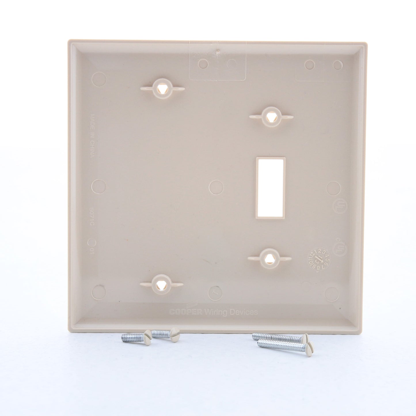 Cooper PJ113V Ivory 2-Gang Blank Toggle Switch Mid-Size Unbreakable Wallplate