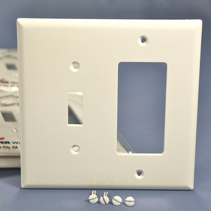 Cooper PJ126W White 2-Gang Mid-Size Toggle Decorator Outlet Nylon Wallplate 20pc