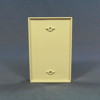 Cooper PJ13LA Lt Almond 1-Gang Blank Unbreakable Mid-Size Wallplate Cover 20pcs