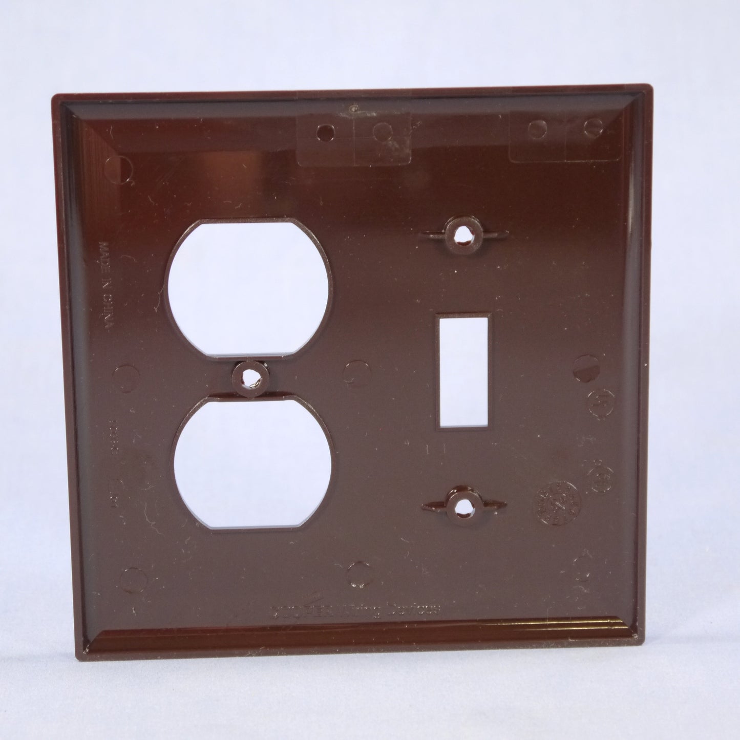 Cooper PJ18B Brown 2-Gang Toggle Duplex Outlet Unbreakable Mid-Size Wallplate