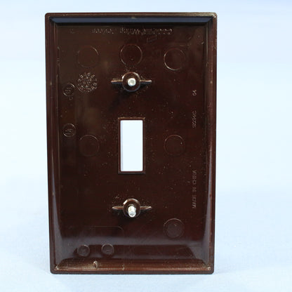Cooper PJ1B Brown 1-Gang Toggle Unbreakable Nylon Mid-Size Wallplate Cover 25pcs