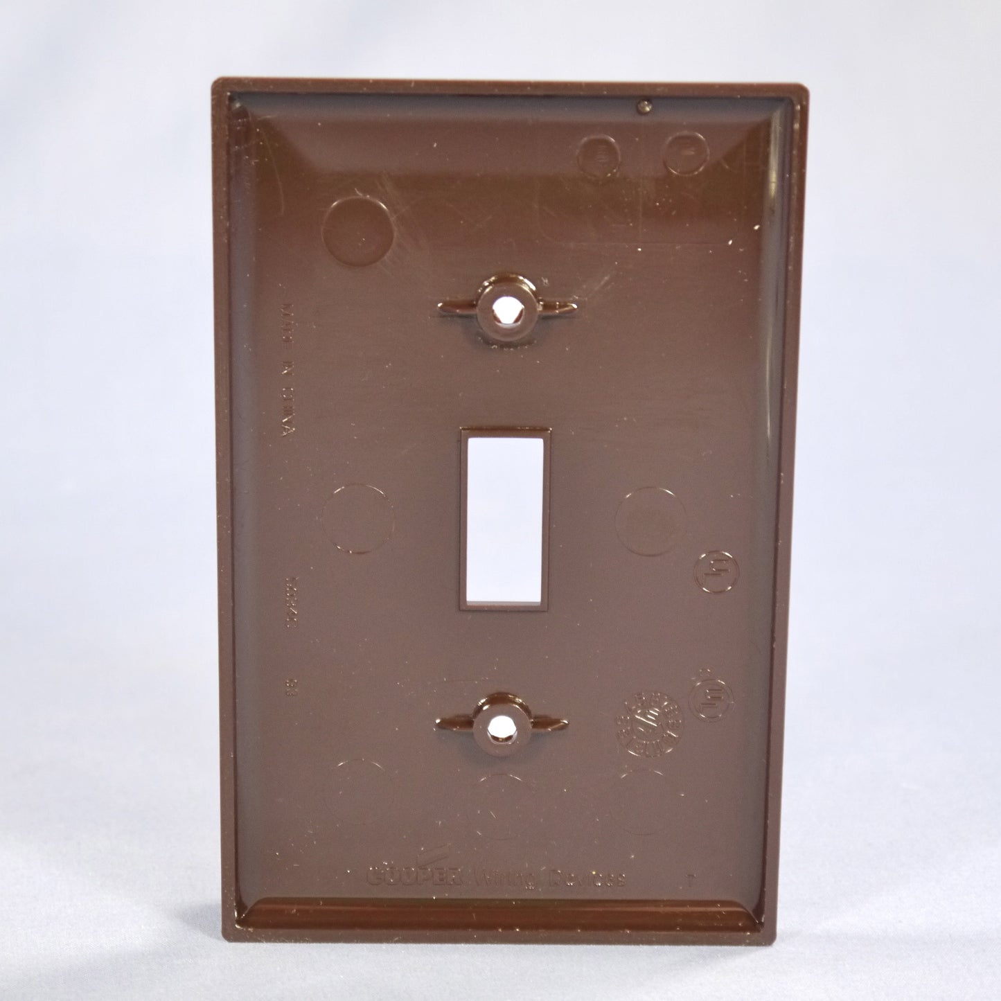 Cooper PJ1B Brown 1-Gang Toggle Switch Unbreakable Mid-Size Wallplate Cover