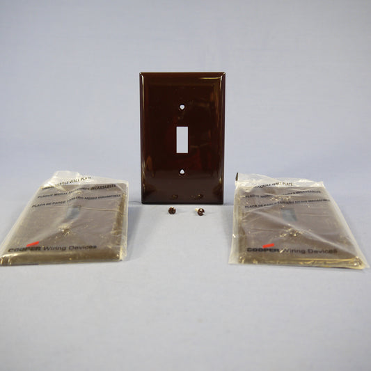 Cooper PJ1B Brown 1-Gang Toggle Unbreakable Nylon Mid-Size Wallplate Cover 3pcs