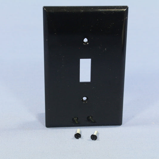 Cooper PJ1BK Black 1-Gang Toggle Switch Unbreakable Nylon Mid-Size Wallplate