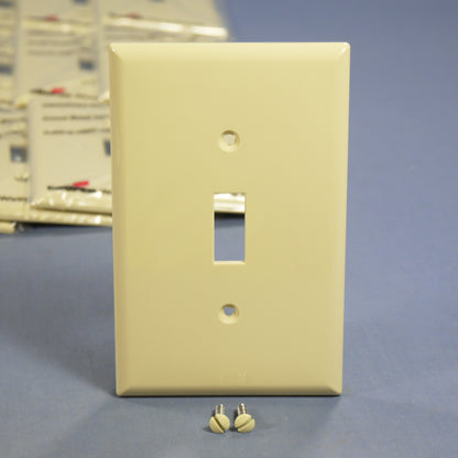 Cooper PJ1V Ivory 1-Gang Toggle Unbreakable Nylon Mid-Size Wallplate Cover 25pcs