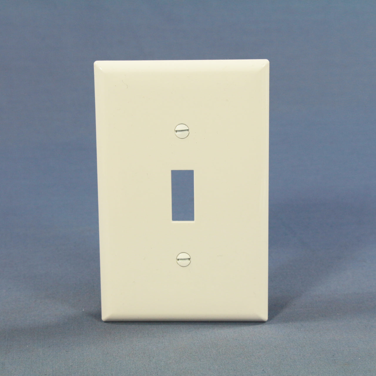 Cooper PJ1W White 1-Gang Toggle Unbreakable Nylon Mid-Size Wallplate Cover 3pcs