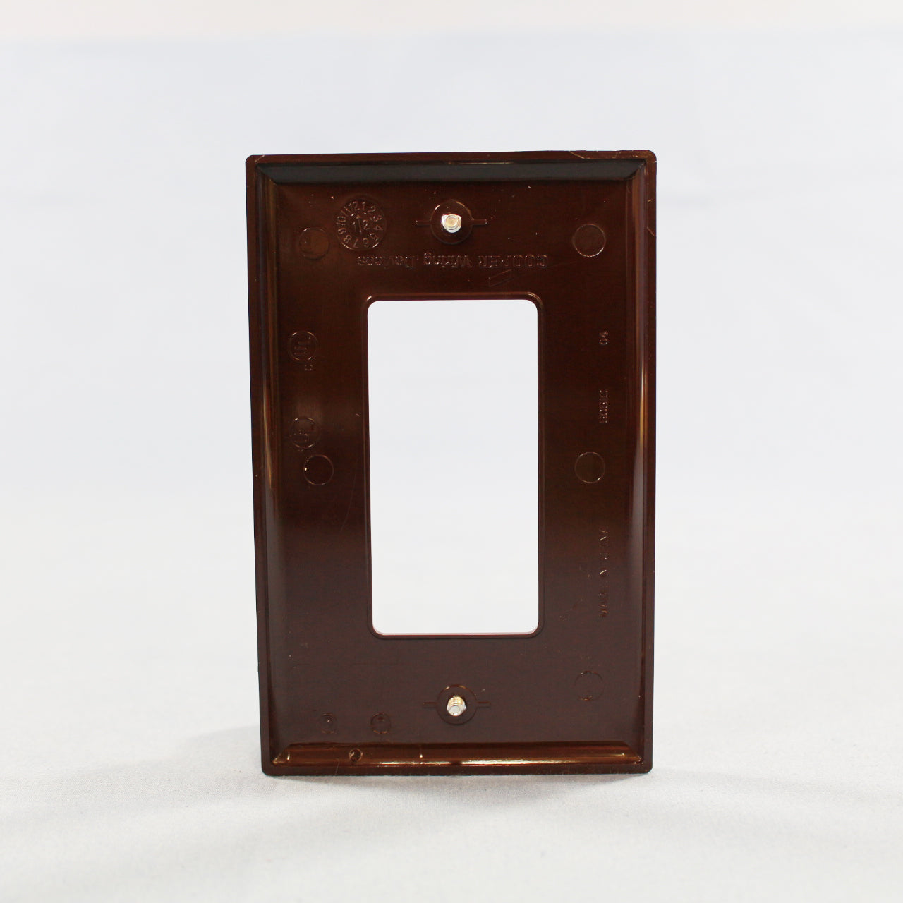 Cooper PJ26B Brown 1-Gang Decorator GFCI Unbreakable Mid-Size Wallplate Cover
