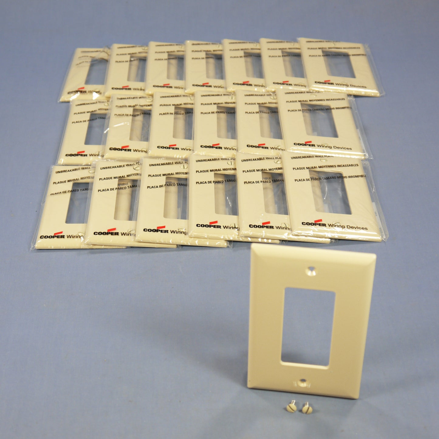 Cooper PJ26V Ivory 1-Gang Decorator GFCI Nylon Mid-Size Wallplate Cover 20-pack