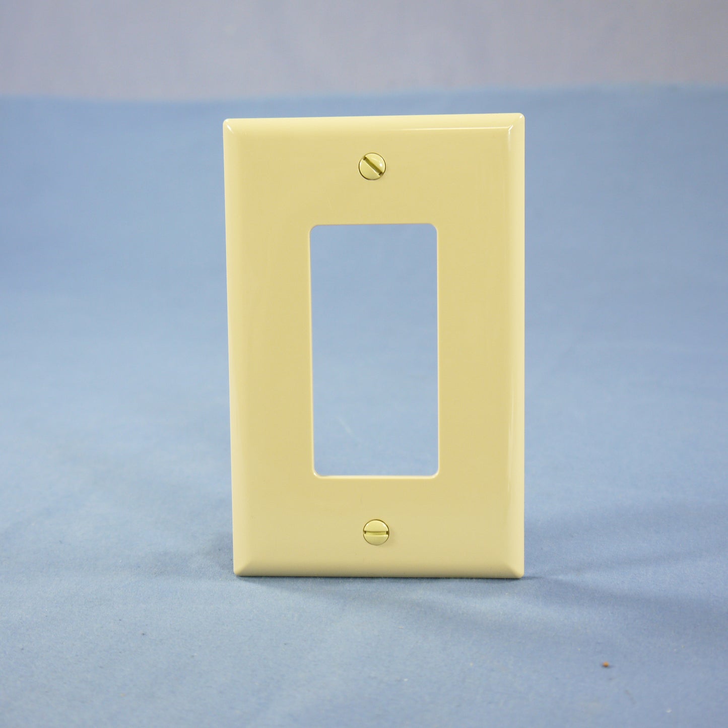 Cooper PJ26 Ivory 1-Gang Decorator GFCI GFI Unbreakable Mid-Size Wallplate Cover