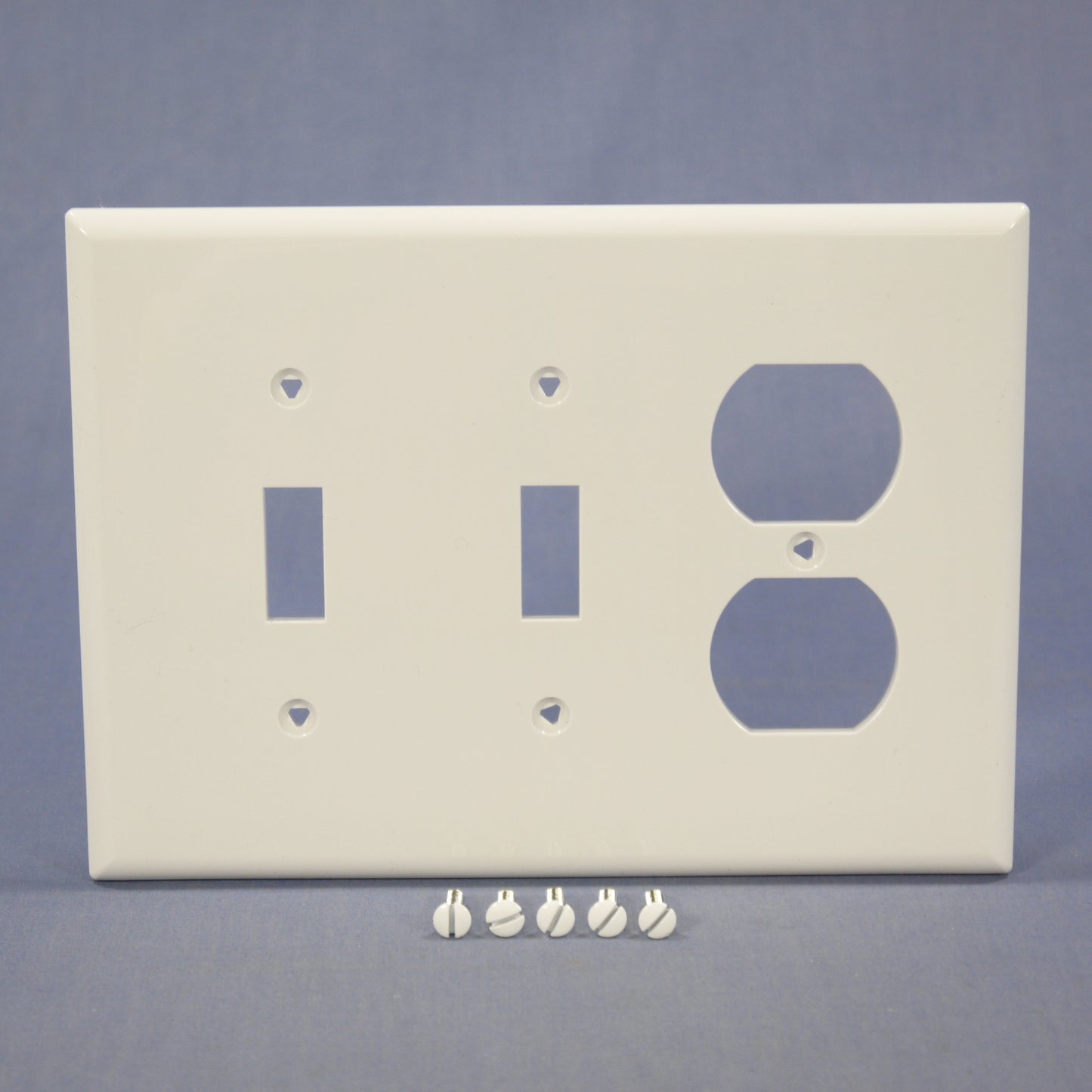 Cooper PJ28W White 3-Gang Toggle Duplex Outlet Unbreakable Mid-Size Wallplate