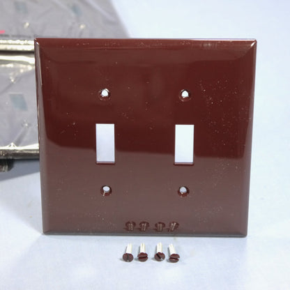 Cooper PJ2B Brown 2-Gang Toggle Unbreakable Nylon Mid-Size Wallplate Cover 20pcs
