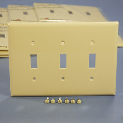 Cooper PJ3V Ivory 3-Gang Toggle Unbreakable Nylon Mid-Size Wallplate Cover 15pcs