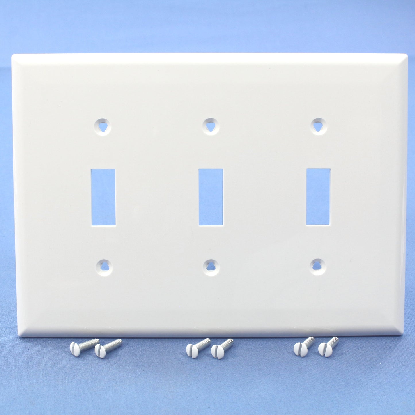 Cooper PJ3W White 3-Gang Mid-Size Unbreakable Toggle Switch Cover Wallplate 15pc