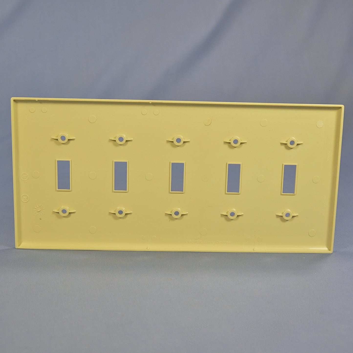 Cooper PJ5V Ivory 5-Gang Toggle Switch Unbreakable Mid-Size Wallplate Cover