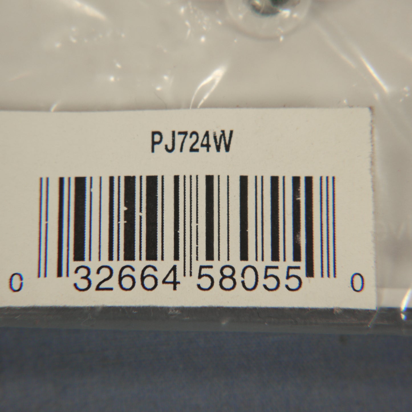 Cooper PJ724W White 1-Gang 30/50A Power 2.15" Outlet Mid-Size Nylon Wallplate