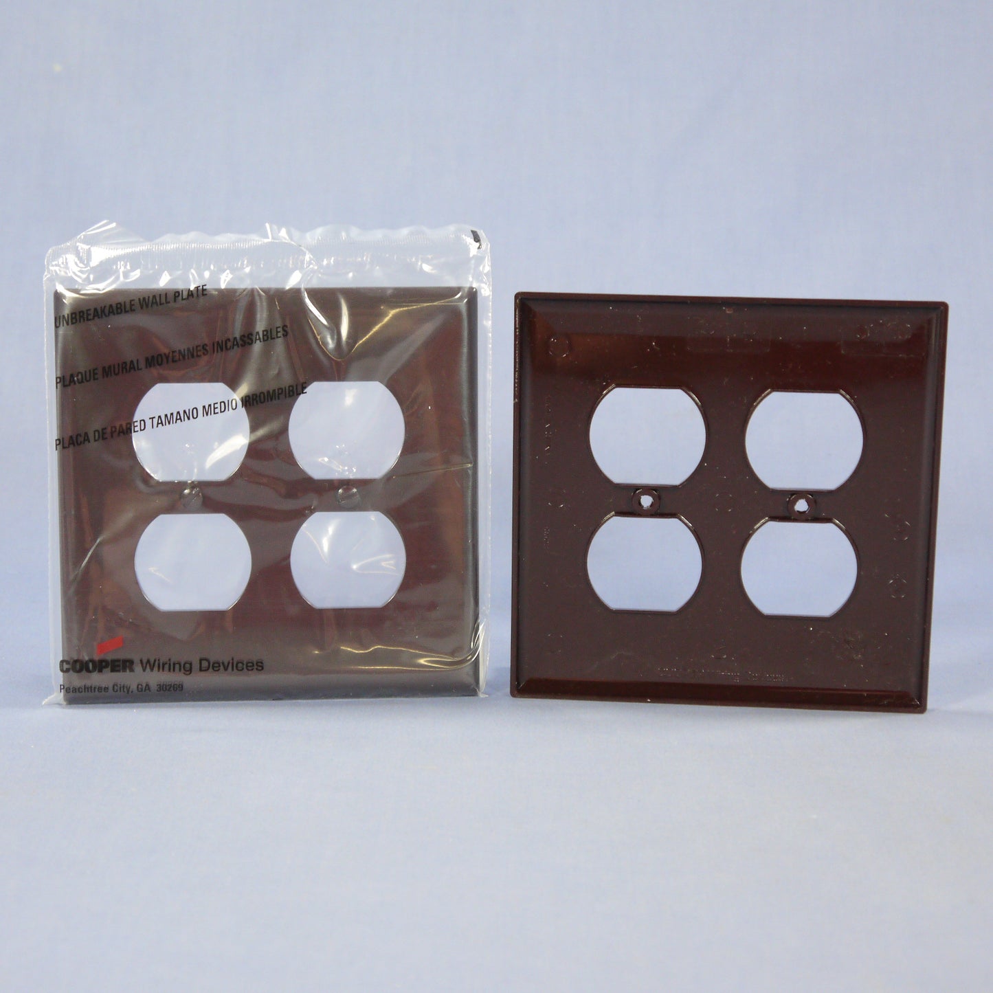 Cooper PJ82B Brown 2-Gang Duplex Outlet Unbreakable Mid-Size Wallplates 20pcs