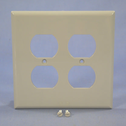 Cooper PJ82GY Gray 2-Gang Duplex Outlet Unbreakable Nylon Mid-Size Wallplate