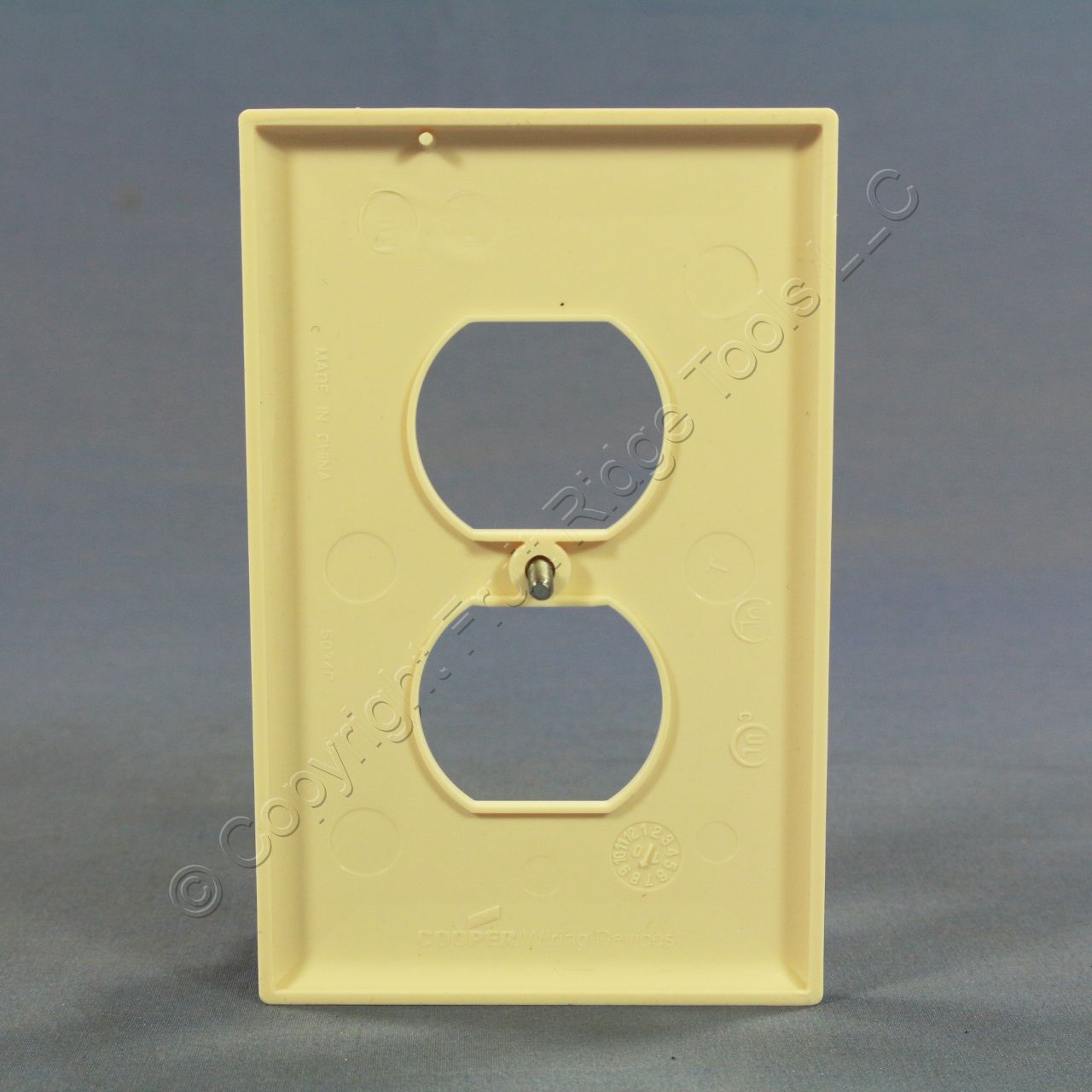 Cooper PJ8A Almond 1-Gang Duplex Unbreakable Nylon Mid-Size Wallplate Cover 10pc