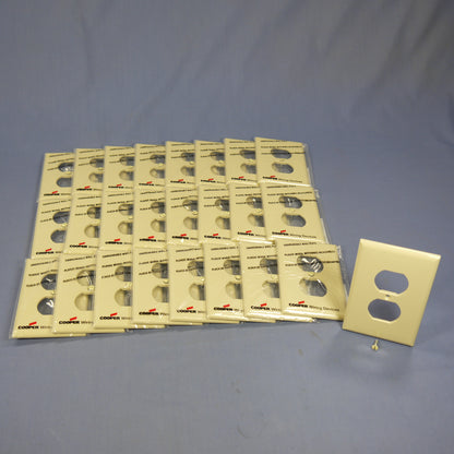 Cooper PJ8V Ivory 1-Gang Duplex Unbreakable Nylon Mid-Size Wallplate Cover 25pcs