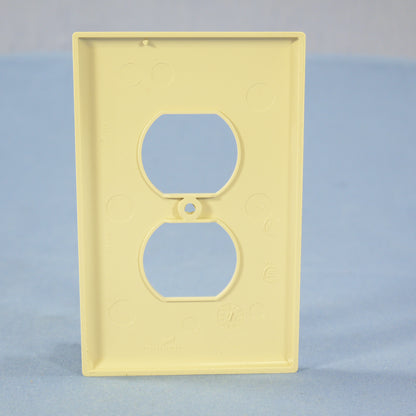 Cooper PJ8V Ivory 1-Gang Duplex Outlet Unbreakable Nylon Mid-Size Wallplate