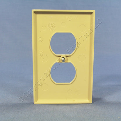 Cooper PJ8V Ivory 1-Gang Duplex Unbreakable Nylon Mid-Size Wallplate Cover 3pcs