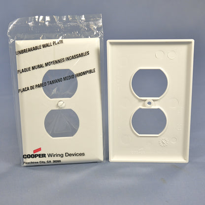 Cooper PJ8W White 1-Gang Duplex Unbreakable Nylon Mid-Size Wallplate Cover 25pcs