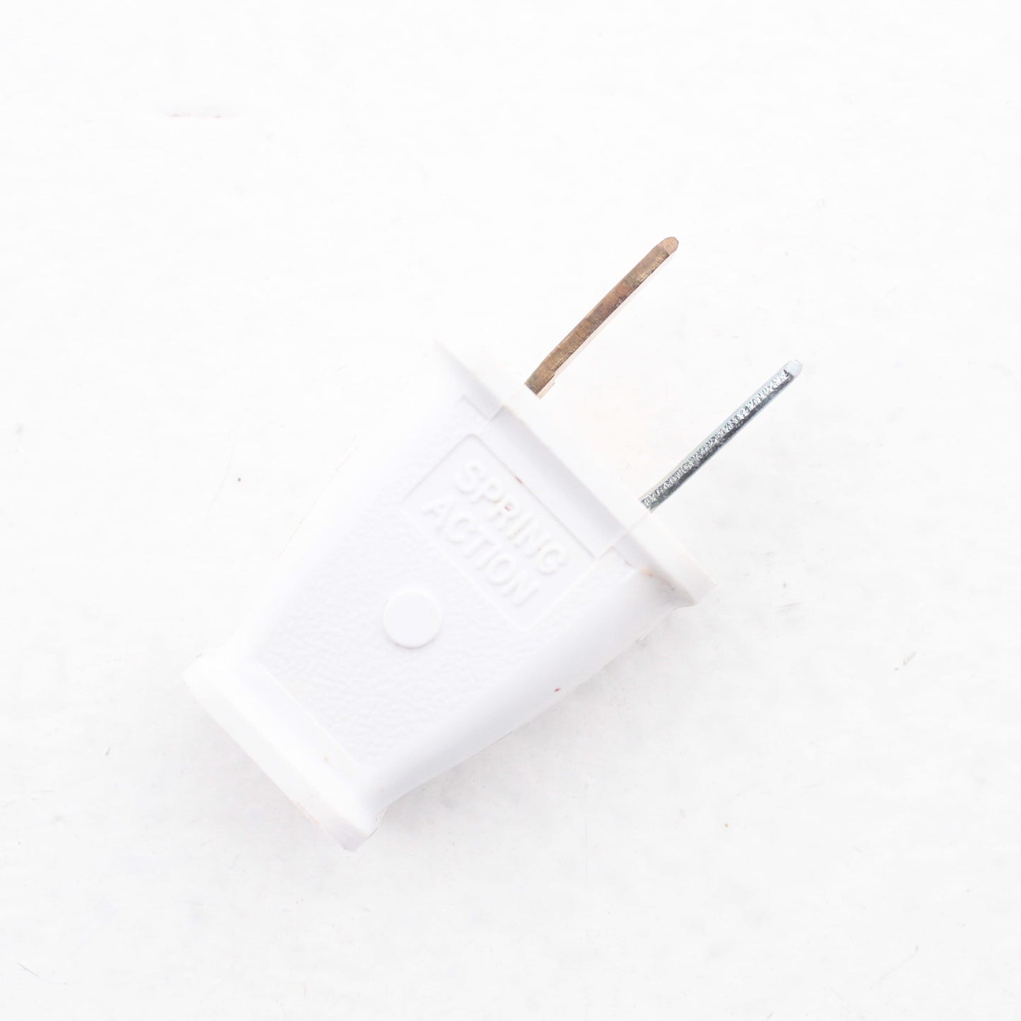 Cooper SA540W White 15A Straight Blade Male Polarized Plug Bulk NEMA 1-15P 125V