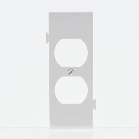 Cooper STC8W White 1-Gang 1-Receptacle Thermoplastic Mid-Size Wallplate Cover