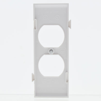 Cooper STC8W White 1-Gang 1-Receptacle Thermoplastic Mid-Size Wallplate Cover