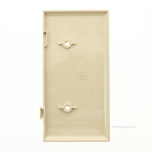 Cooper STE14V Ivory 1-Gang Blank Unbreakable Sectional Cover Cover Strap Mount
