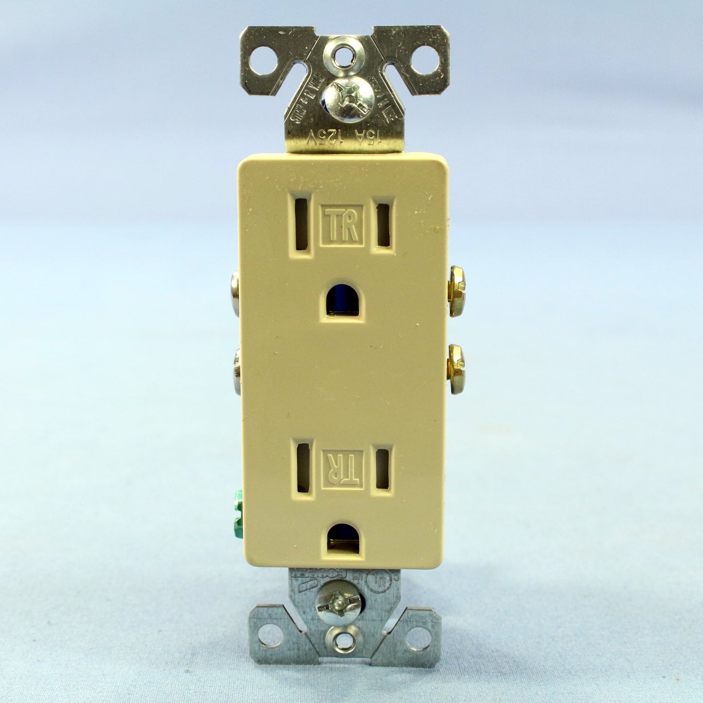 10 Cooper Ivory Tamper Resistant Duplex Receptacle Outlets Nema 5-15 15A TR1107V