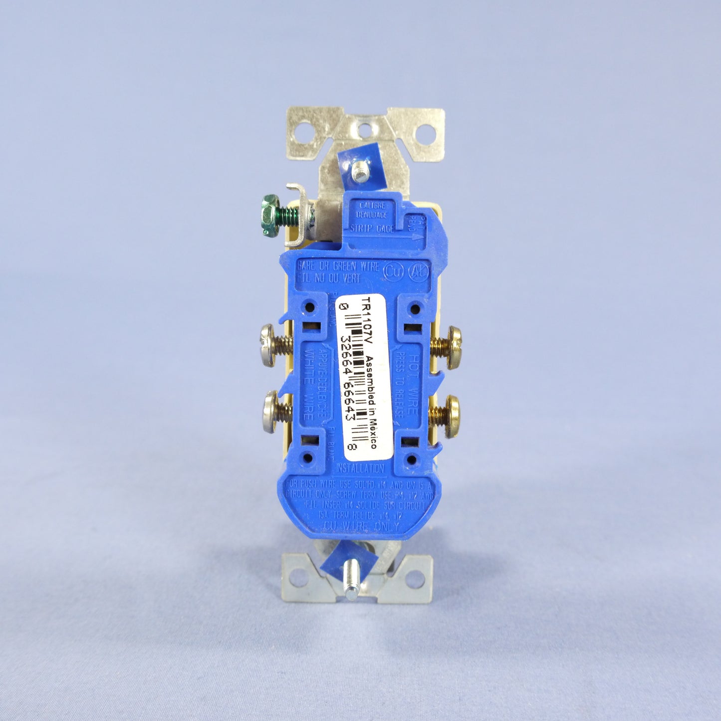 Cooper Ivory Tamper Resistant Duplex Receptacle Outlet 5-15R 15A Bulk TR1107V