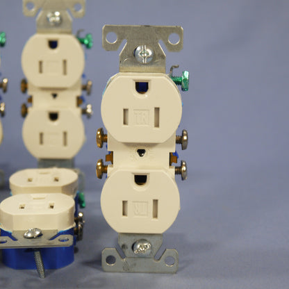 10 Cooper Lt Almond Tamper Resistant Duplex Receptacle Outlets 5-15R 15A TR270LA