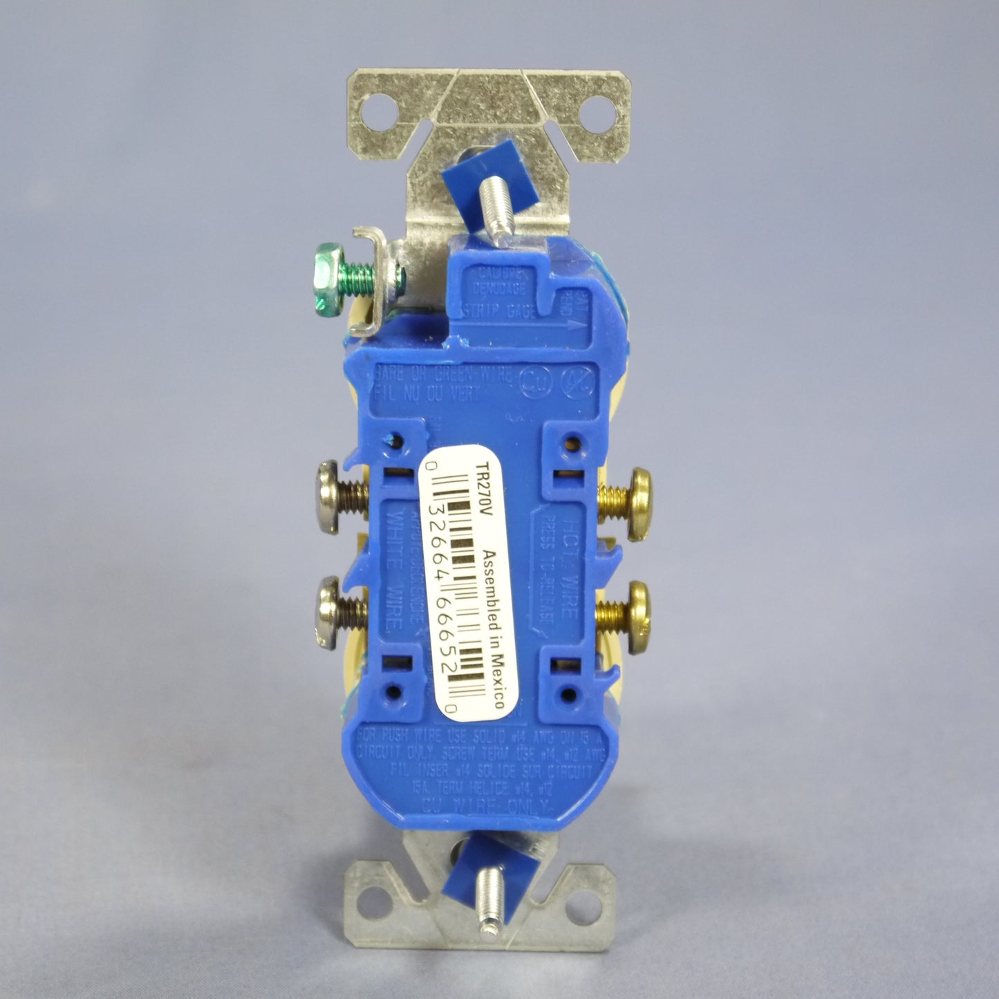 Cooper Ivory Tamper Resistant Duplex Receptacle Outlet Nema 5-15 15A Bulk TR270V