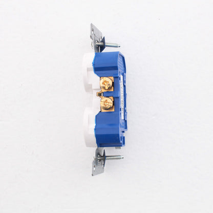 10 Cooper White Tamper Resistant Duplex Receptacle Outlets Nema 5-15R 15A TR270W